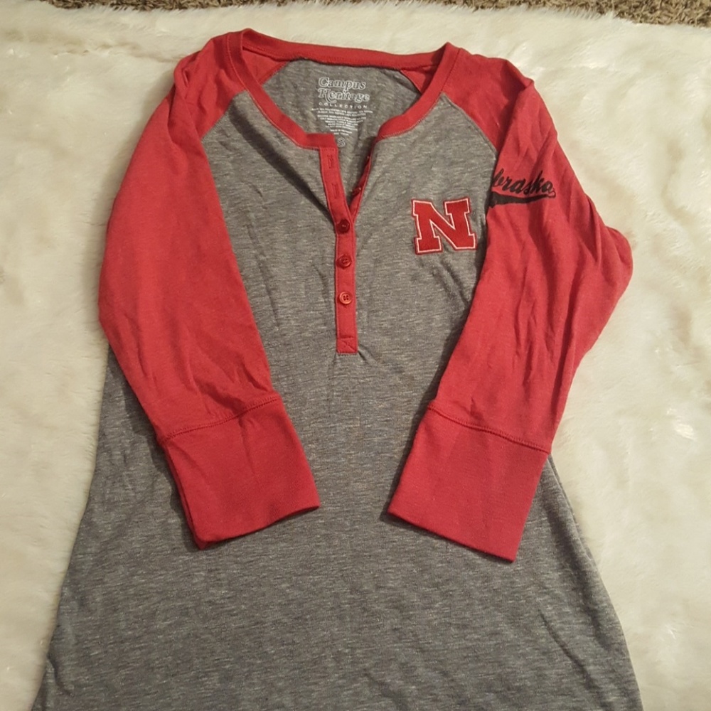 Nebraska top